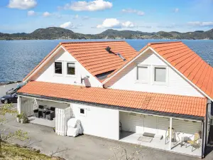 Awesome Home in Vikebygd with Sauna, Wifi and 4 Bedrooms