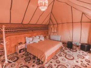 商隊旅館奢華沙漠露營飯店