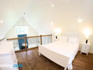 The Ledges Resort & Marina