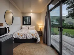 Tatapouri Retreat - Glamping
