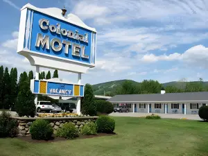 Colonial Motel