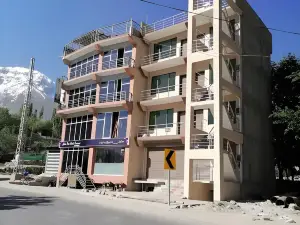 Golden Bite Hotel Hunza