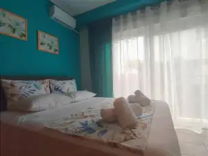 Travellers House