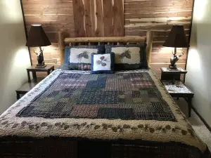 Private Cabin on the Conejos River, Pet Friendly, Sleeps 5