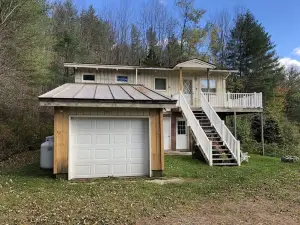Silver Spring Chalet - GetAway