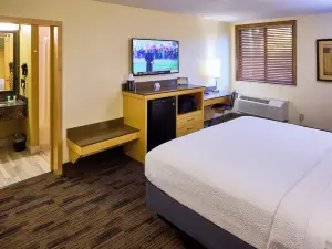Livinn Hotel Minneapolis South / Burnsville