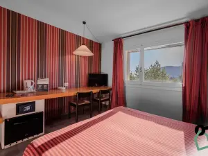 HOTIDAY Room Collection - Sarzana