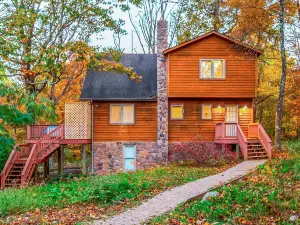 Love Ridge Mountain Lodging