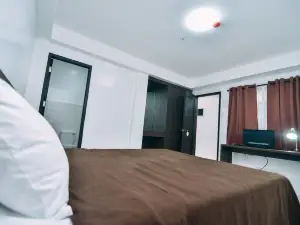 The Strand Suites and Dormitel