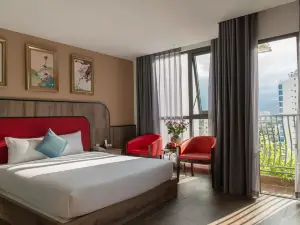 Aaron Boutique Hotel