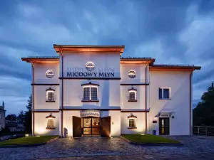 Hotel Miodowy Młyn