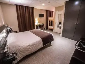 Logis Hotel des Bourbons
