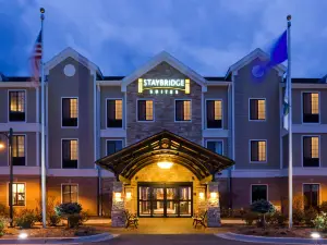 Staybridge Suites Milwaukee West-Oconomowoc