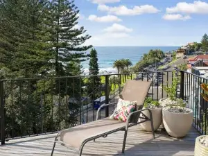 Bronte Beach House with Ocean Views