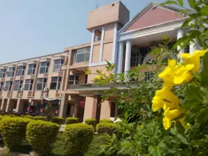 Hotel Rewa Raj Vilas