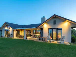 Secret Lake Farmstay