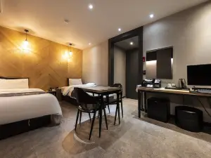 Suncheon Hotel the B
