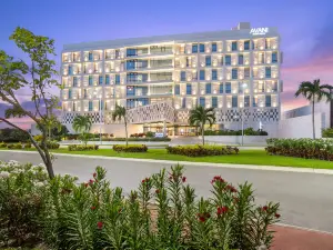 Avani Cancun Airport
