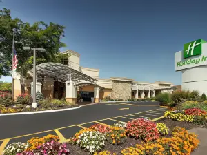 Holiday Inn Westbury-Long Island