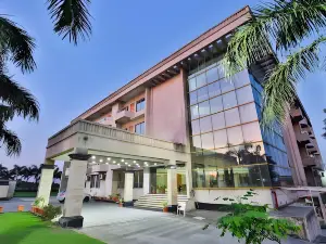 Biznotel by Pride Bharuch