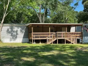 Fisherman's Retreat with Patio at Lake Sam Rayburn