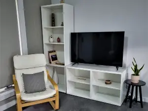 Gorgeous studio in a private garden setting, the perfect getaway!