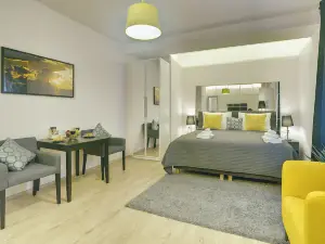 D&A Center Apartments with Free Parking