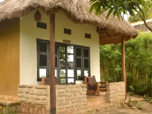Pumba Safari Cottages