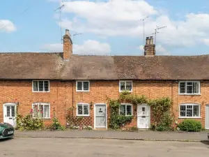 Clifford Chambers Cosy 2 Bedroom Cottage