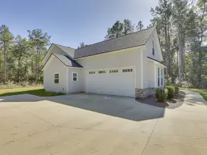 Family-Friendly Crawfordville Home ~ 15 Mi to Fsu!