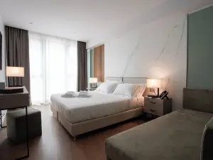 โรงแรมไบรอน