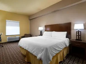 Holiday Inn Express & Suites GEORGE WEST by IHG