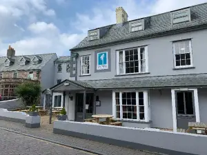 La Ville Hotel