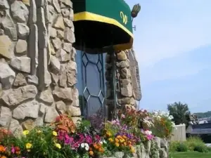 風向雞露台套房酒店