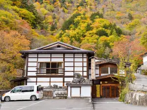 Shirahone Onsen Tsuruya Ryokan