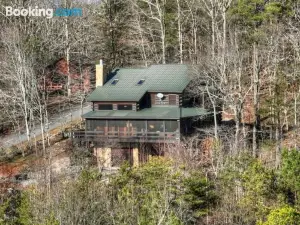 Whiskey Rocks Cabin w Mtn Views