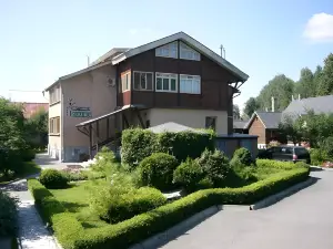 Okolitsa Hotel