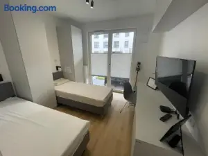 Apartament 4 Bed 2 Room Warsaw