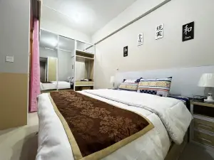 Vasanta Innopark Apartment by SiniBobo