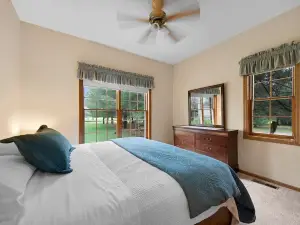 Soft Landings at the Hangar House! Next to the Clubhouse and Airstrip