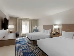 溫泉城中城舒適套房飯店