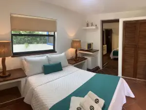 Hosteria Punta Blanca