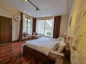 Monarch Resort Hunza
