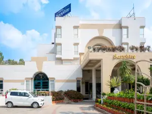 Hotel Sapphire