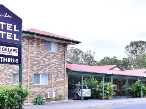 D'Aguilar Hotel Motel