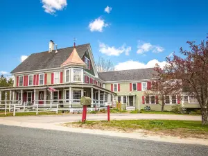 Rosewood Country Inn