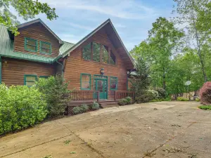 Secluded Cove and Fire Pit Lake Wedowee Getaway