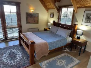 Snug Views