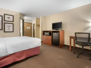 SureStay Plus Hotel by Best Western Litchfield