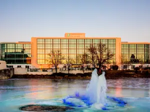 엠버시 스위트 바이 힐튼 렉싱턴 그린